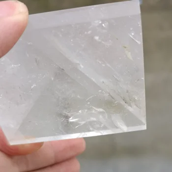 5cm 1pc Gamtos Skaidri Kvarco Kristalo Piramidės Reiki Healing Natūralus baltas crystal Piramidės žalio akmens poliravimas